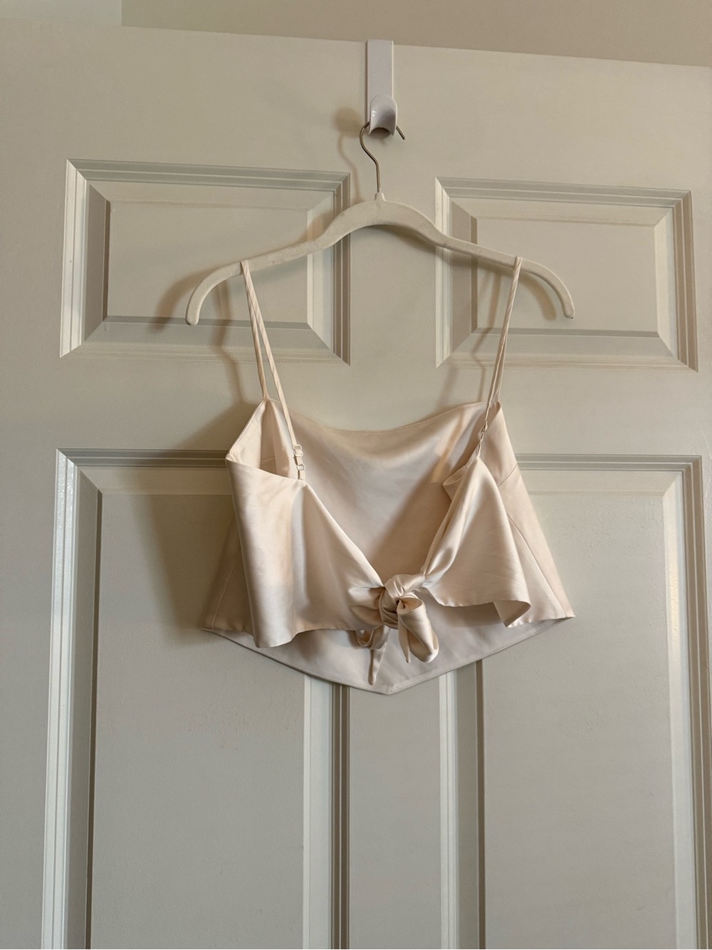 Aritzia Sunday Best Satin Tie-Back Cami Crop Top in Cream